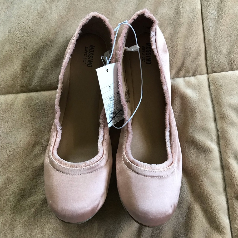 Blush flats